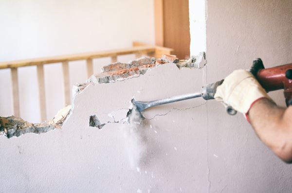 Concrete Wall Removal in Camarillo